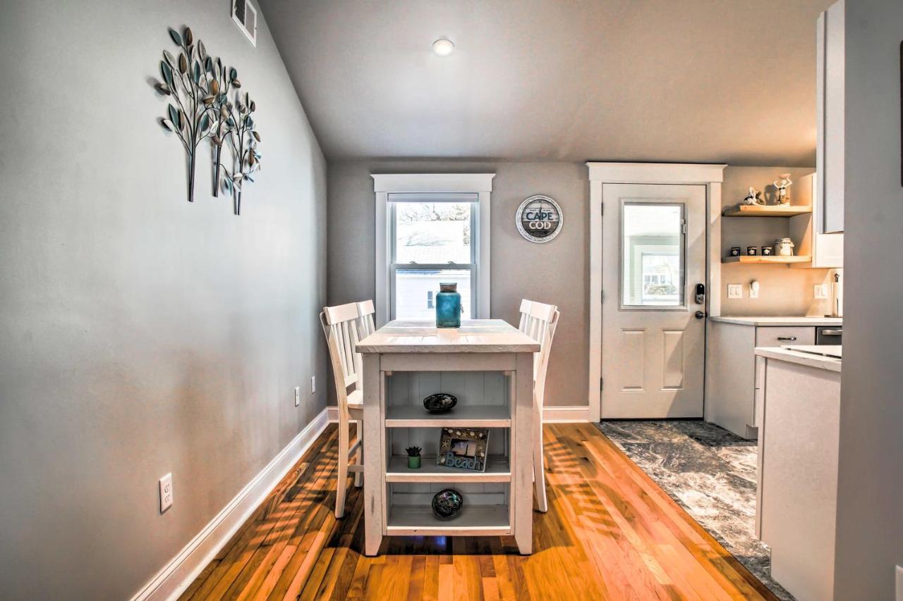 Updated Buzzards Bay Beach Cottage Walk To Shore! Bourne Exterior foto