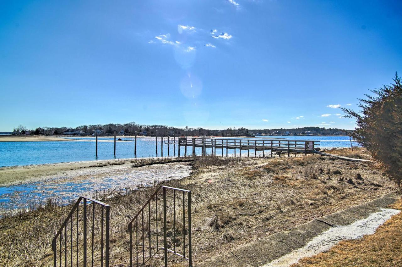 Updated Buzzards Bay Beach Cottage Walk To Shore! Bourne Exterior foto